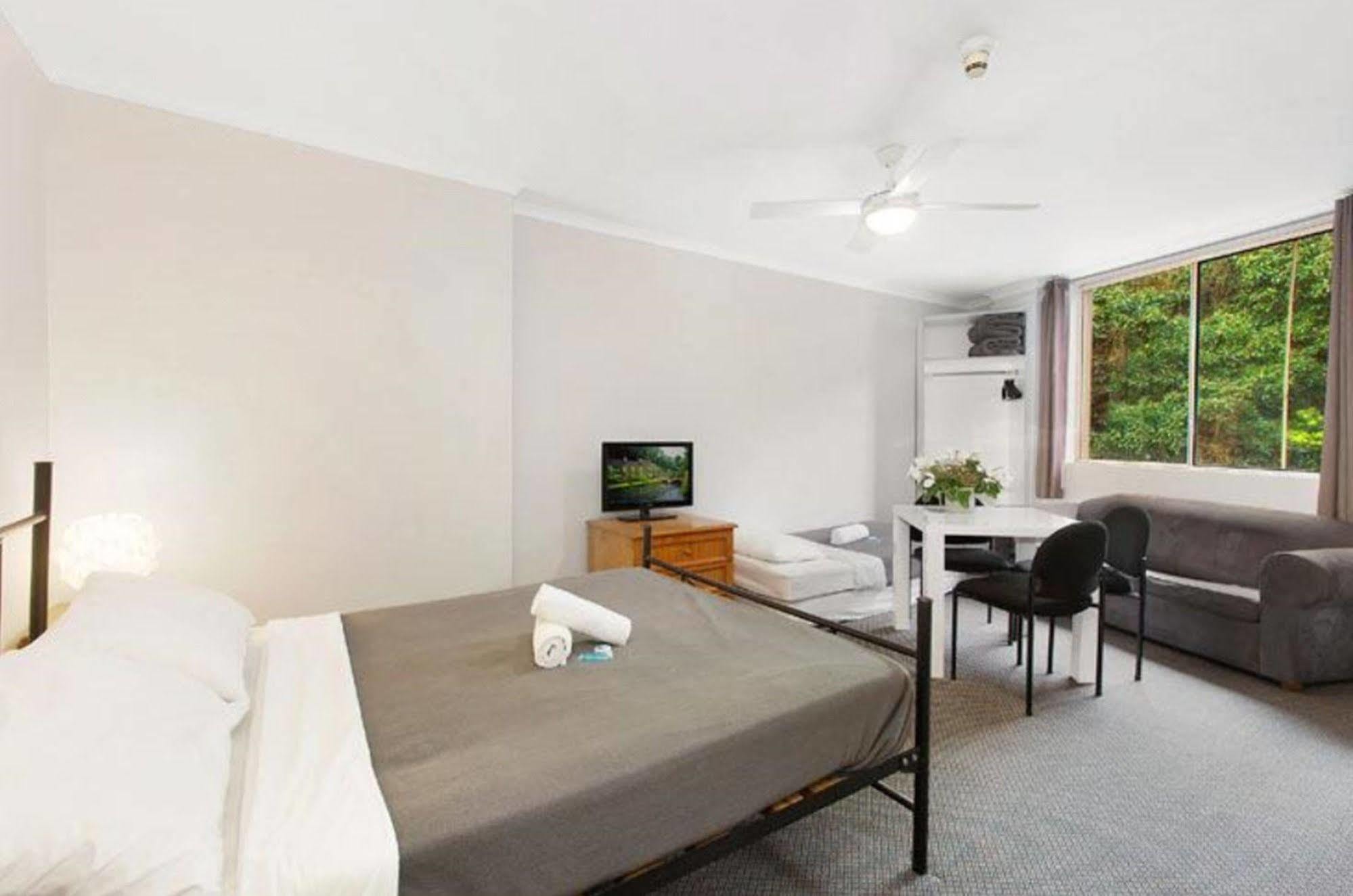 Manly Beachside Apartments Bagian luar foto