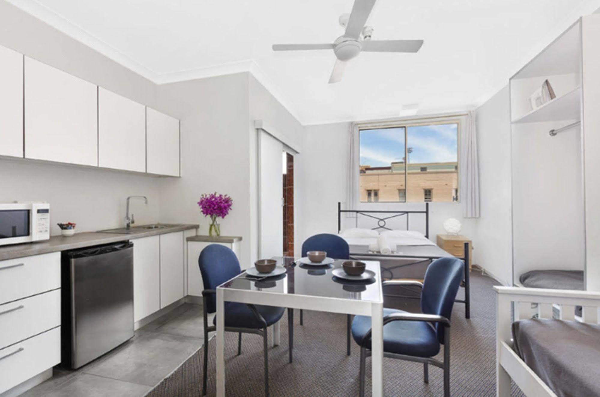Manly Beachside Apartments Bagian luar foto